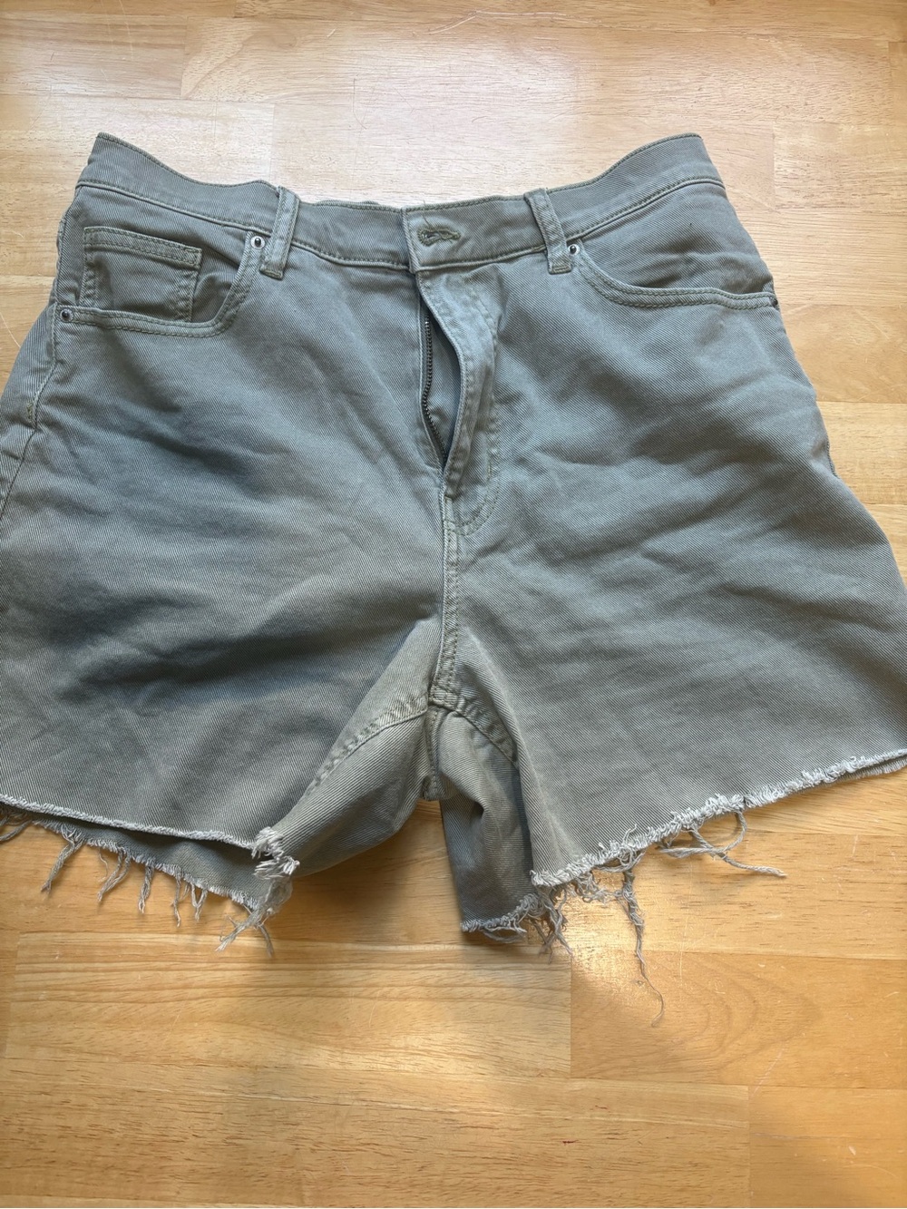 Ardene Olive Green High-Rise Frayed Hem Denim Shorts